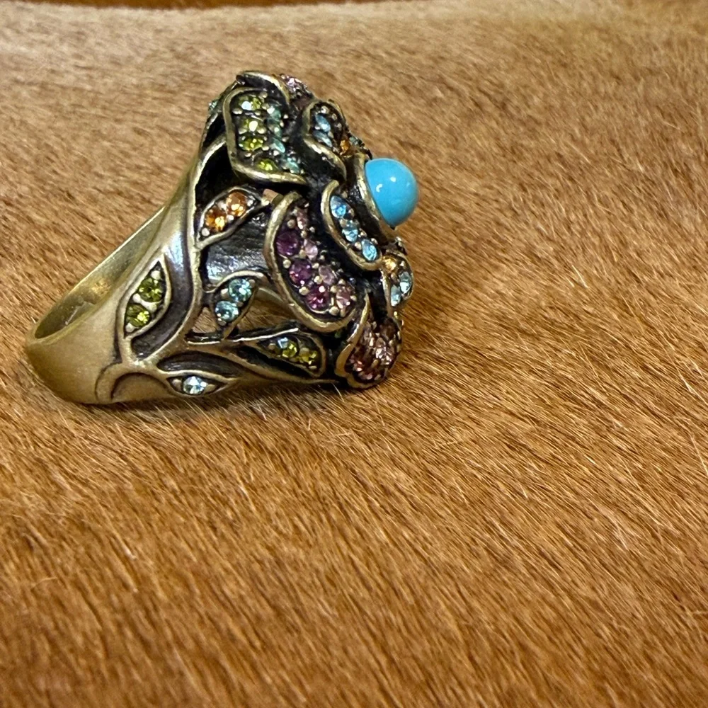 Heidi Daus Floral Crystal Ring Size 8 Turquoise Cabochon Statement Jewelry Glam